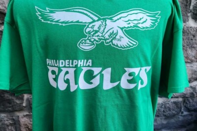 Philadelphia Eagles Throwback Kelly Green T-shirt Medium 