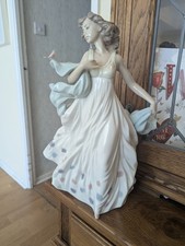 LLADRO Porcelain Figurine 1994 Perfect Condition No Box