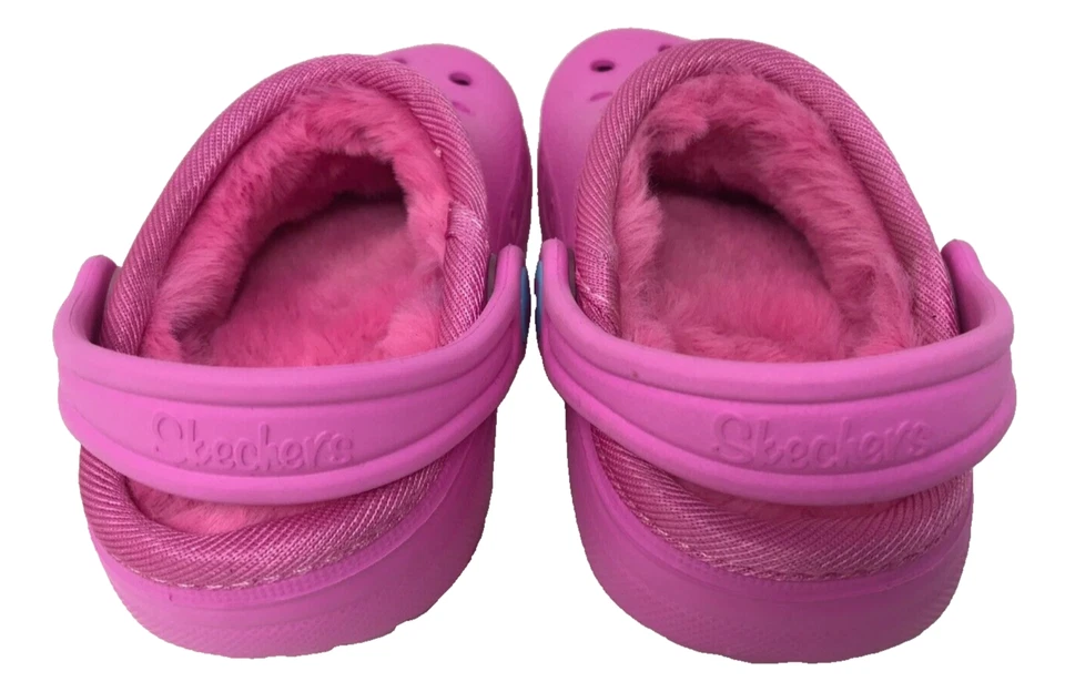 Zuecos Skechers forrados sin cordones con encanto de corazón para niñas pequeñas rosa talla: 9 102L Foto 3 de 4