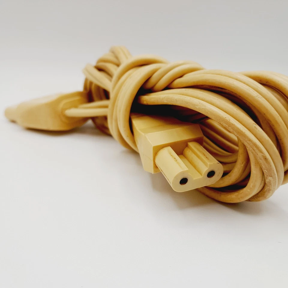 OEM Power Cord for Bernina Type 213 foot pedal regulator, 3 prong for machine - Image 3 of 4