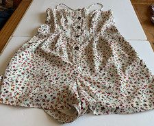 Topshop Playsuit Cream Ditsy Print Floral With Open Back Ties Buttons Size 10