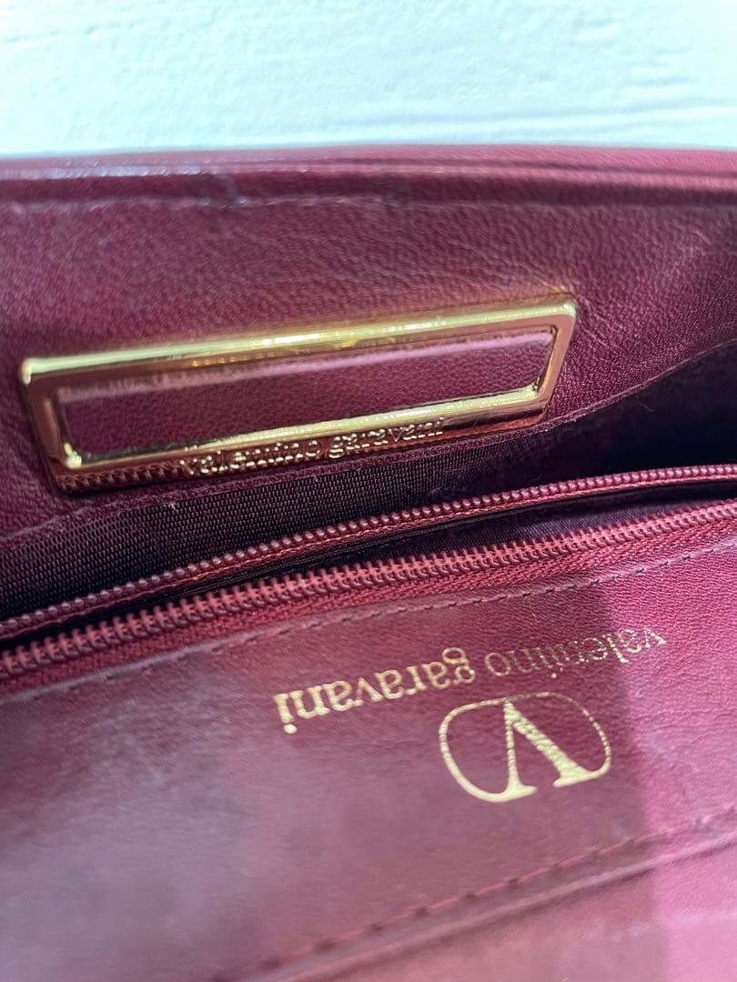 Valentino Garavani Shoulder Bag Leather Compact Authentic Used Japan thumbnail 10