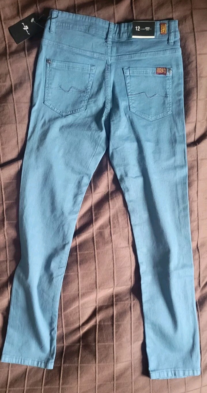 Picture 5 of 16