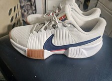 Nike GP Challenge Tennis Shoes White Blue Gum US 8.5 FB3146-002