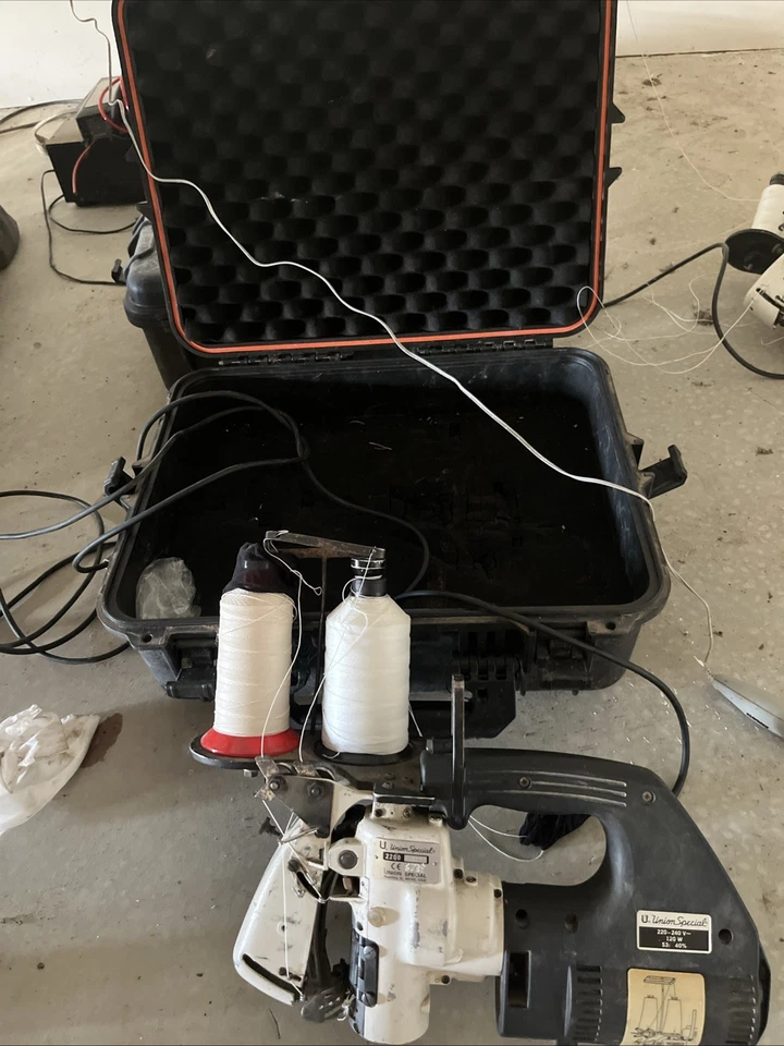 industrial sewing machines - image 3 of 3