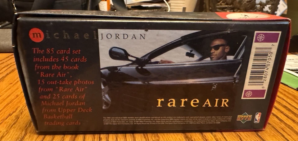 COMPLETO EN CAJA Juego de cartas coleccionables de pelotas de golf Michael Jordan raro aire cubierta superior 97 Foto 4 de 4