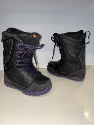 ThirtyTwo Lashed Snowboard Boots - Womens Sz 6 - Lace Up - Black Black/purple