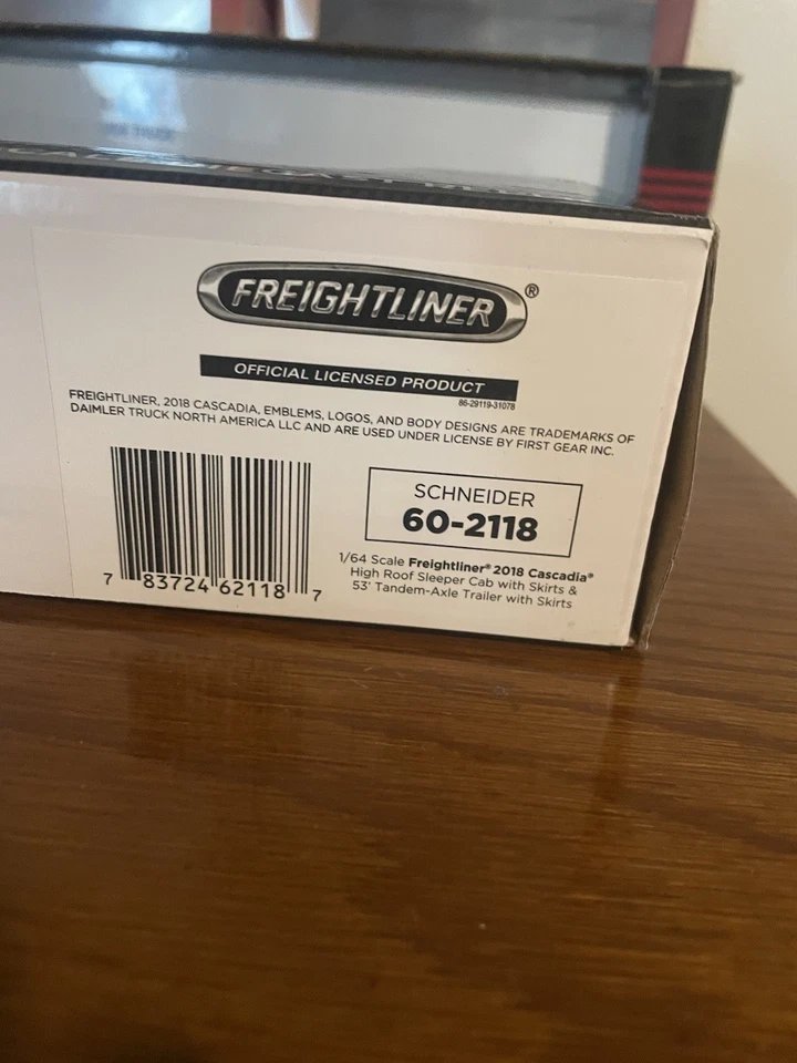 DCP by First Gear 1/64 Schneider Freightliner Tractor/ Trailer New!!! - Image 2 of 4