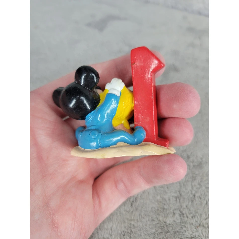 Disney Mickey Mouse 1er Cumpleaños Vela Pastel Topper Estatuilla Arena Playa Foto 3 de 4