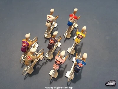 Lot 8 cyclistes miniatures Mathieu Van Der Poel 21-23 Ech 1/32 - Cycling figure - Photo 1/3