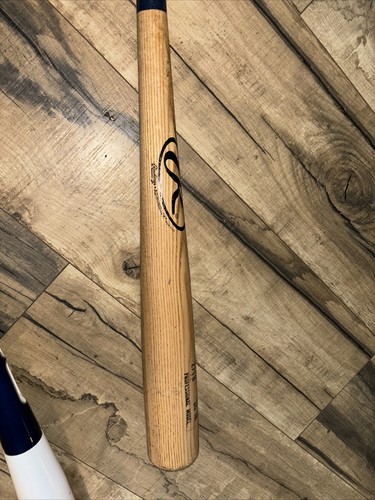 Rawlings Big Stick 271B 34” 32oz Professional Wood Bat Unknown Autograph Read - Picture 4 of 12