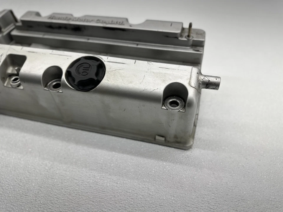 02-04 Cubierta de válvula de culata de motor OEM Acura RSX K20A3 Foto 3 de 4