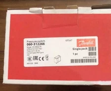 NEW Danfoss Pressure Switch KPS47 060-312266 UPS shipping
