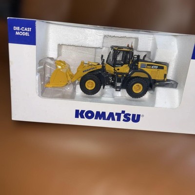 KOMATSU WA 470-8 ダイキャストミニカー Komatsu WA470-8 Diecast Shovel Mini Truck Yellow/Black Used