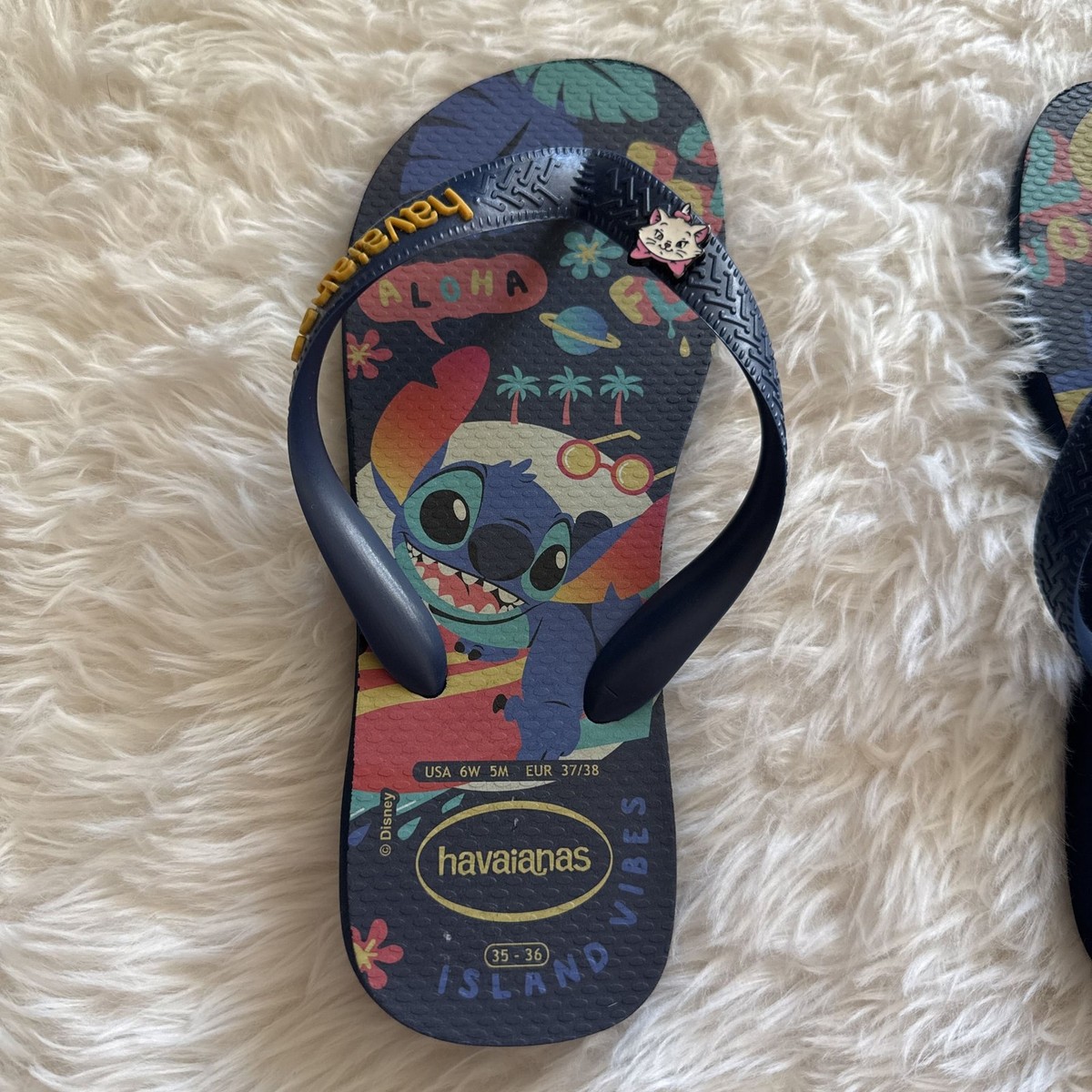 Havaianas Disney Classics Top Lilo & Stitch Flip Flops Navy Blue View 2