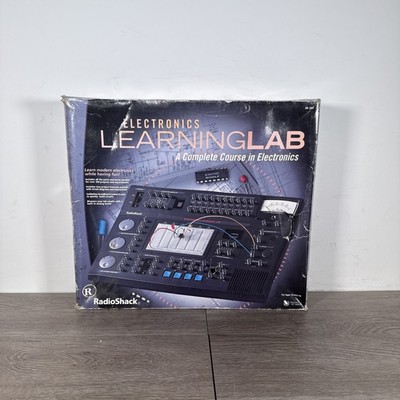 RadioShack Electronics Learning Lab: A Complete Course in Electronics *NIB*
