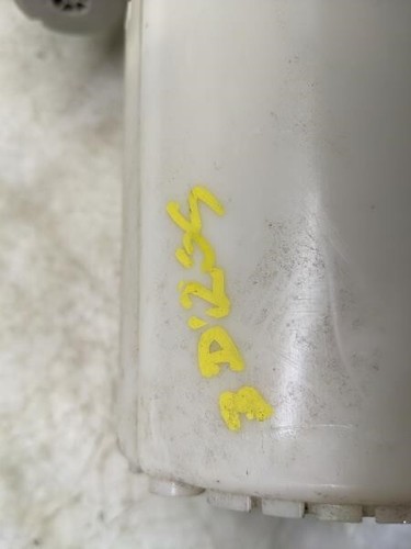 2011-2015 Buick LaCrosse 2.4L Fuel Pump Assembly 13591635 OEM - Picture 9 of 10
