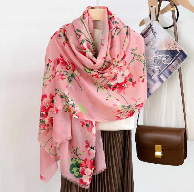 Pure 200s Cashmere Scarf Wrap Shawl Flowers Print Thin Soft Delicate 78