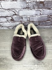 OluKai Ku'una Lanui Red Ginger Velvet Sheep Fur Slippers Women  s Sz 10M US/40EU