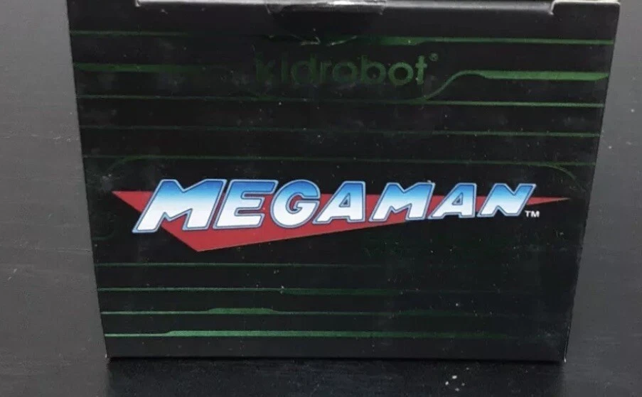 Kidrobot x Mega Man 3" Verde Metálico Exclusivo Vacaciones Caja No Ciego NUEVO 🔥 Foto 2 de 4