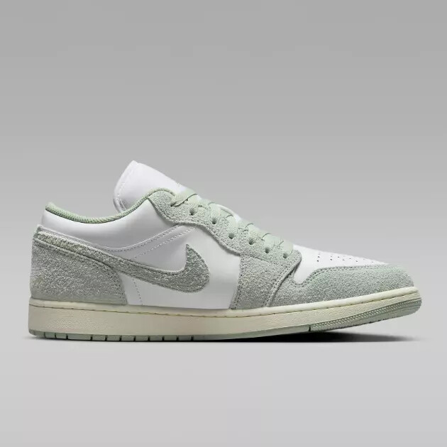 Nike Air Jordan Low SE Light Green Seafoam FN5214-131 Men's Size