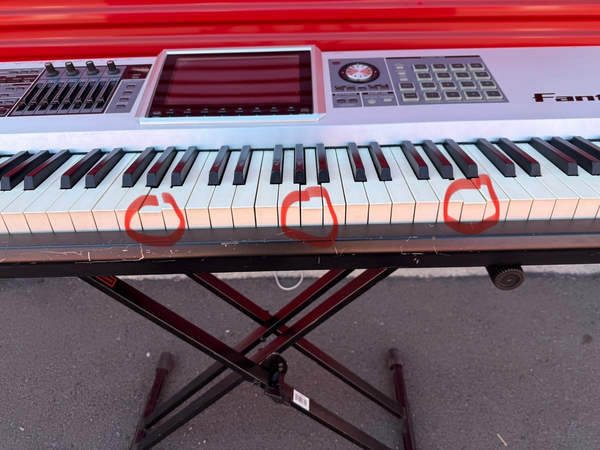 ROLAND Fantom-G8【中古】 Roland Fantom-G8 Keyboard Synthesizer for sale online | eBay