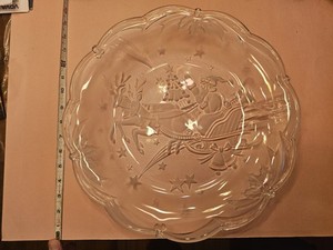Vintage 15" Studio Nova Magical Eve Glass Platter "Reindeer Santa" WY367/601