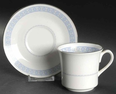 Royal Worcester Chelsea Cup & Saucer 634977