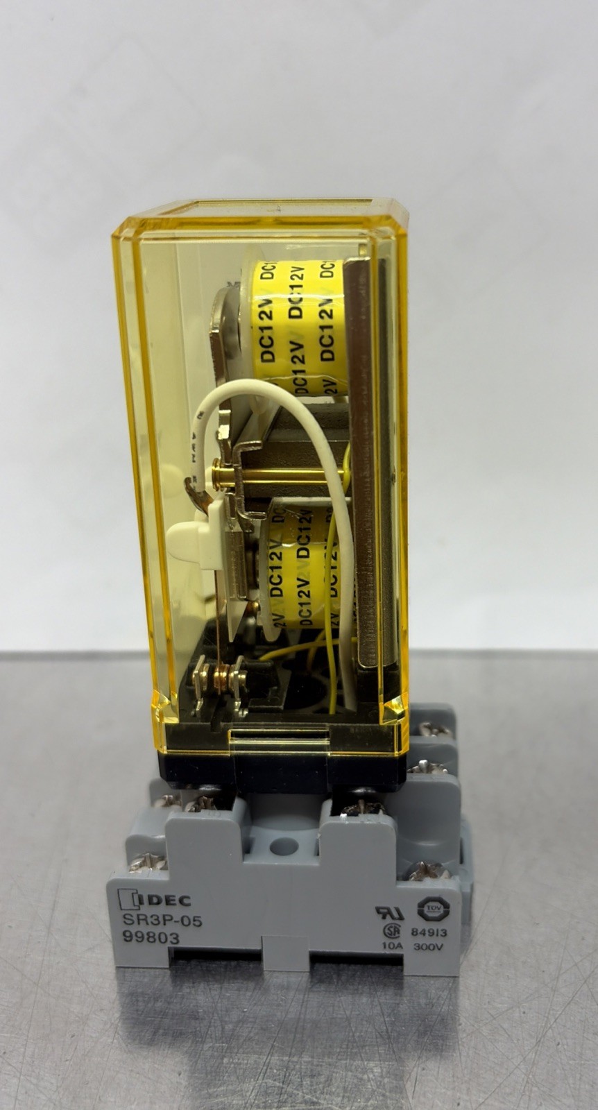 IDEC DC12V Latching Relay w/ SR3P-05 Socket Base 10A 30