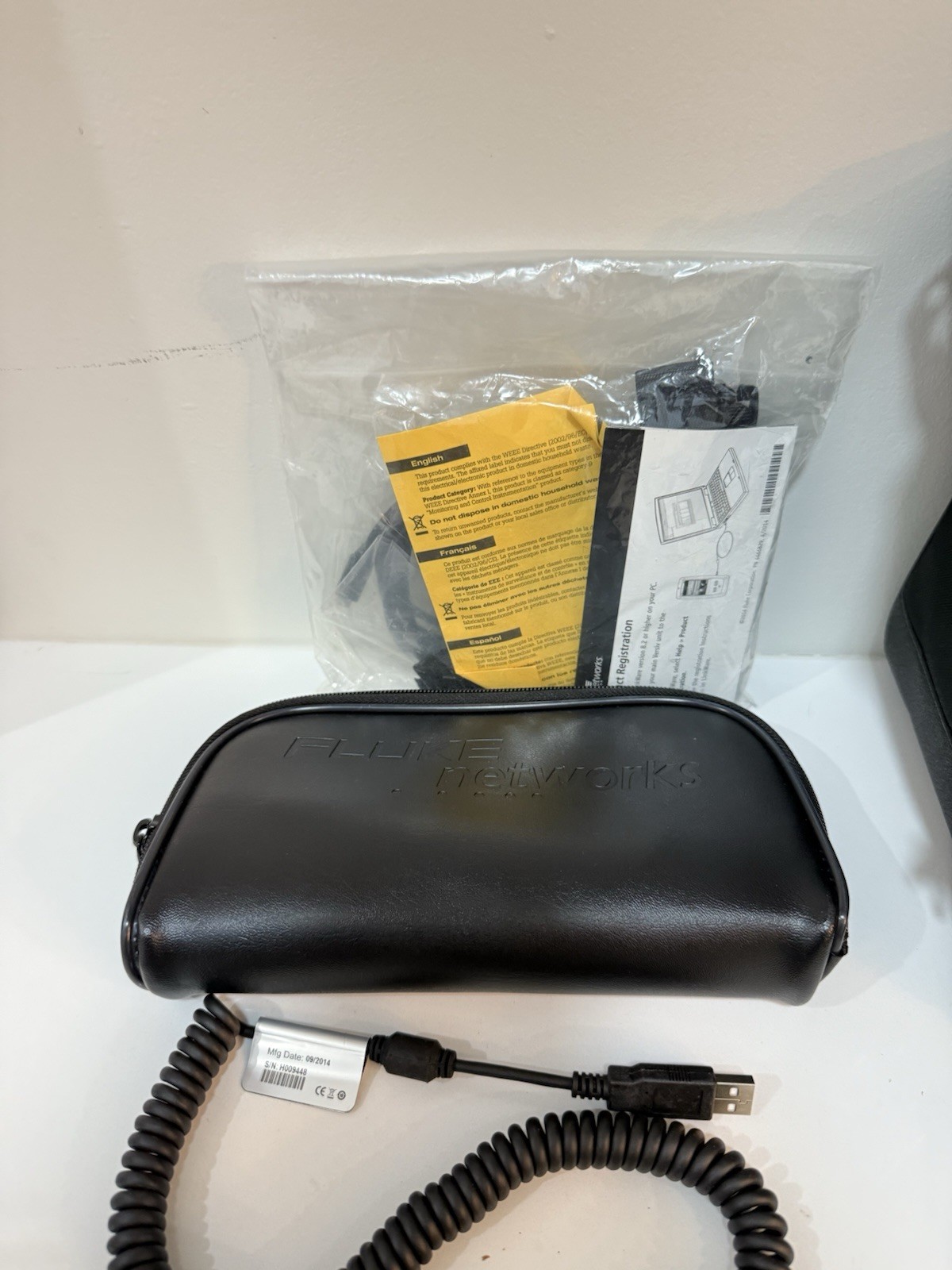 FLUKE NETWORKS VERSIV OPTIFIBER PRO OTDR KIT W/ QUAD OTDR MODULE & ACCESSORIES