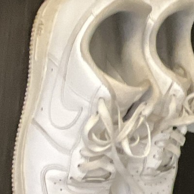 Nike Air Force 1 Unisex Adults Low Top Lace-Up Athletic Sneakers White