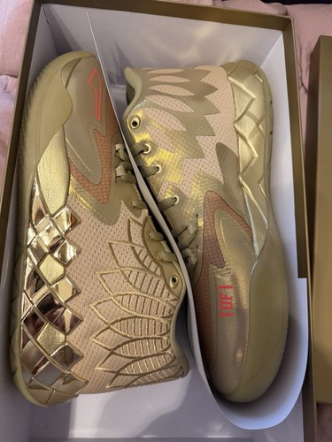 379223 01 Puma La Melo Golden child size 12 