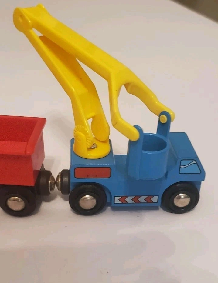 Brio Train Cars Set Of Three - Image 2 of 4