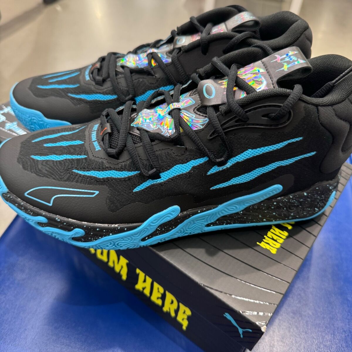 PUMA x LaMelo Ball MB.03 'Blue Hive' Black/Electric Blue PUMA x LaMelo Ball MB.03 'Blue Hive' Black/Electric Blue
