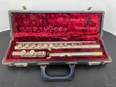 Vintage Gemeinhardt M2 flute in case, Elkhart Ind. Serial #B04648 19 (PD7006065)