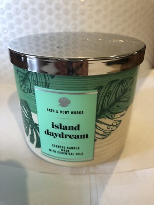 Bath & Body Works Island Daydream 3 Wick Candle