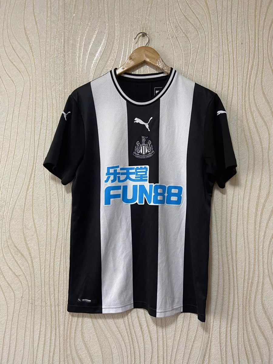 NEWCASTLE UNITED 2019 2020 HOME FOOTBALL SHIRT SOCCER JERSEY PUMA 756297-01  sz M