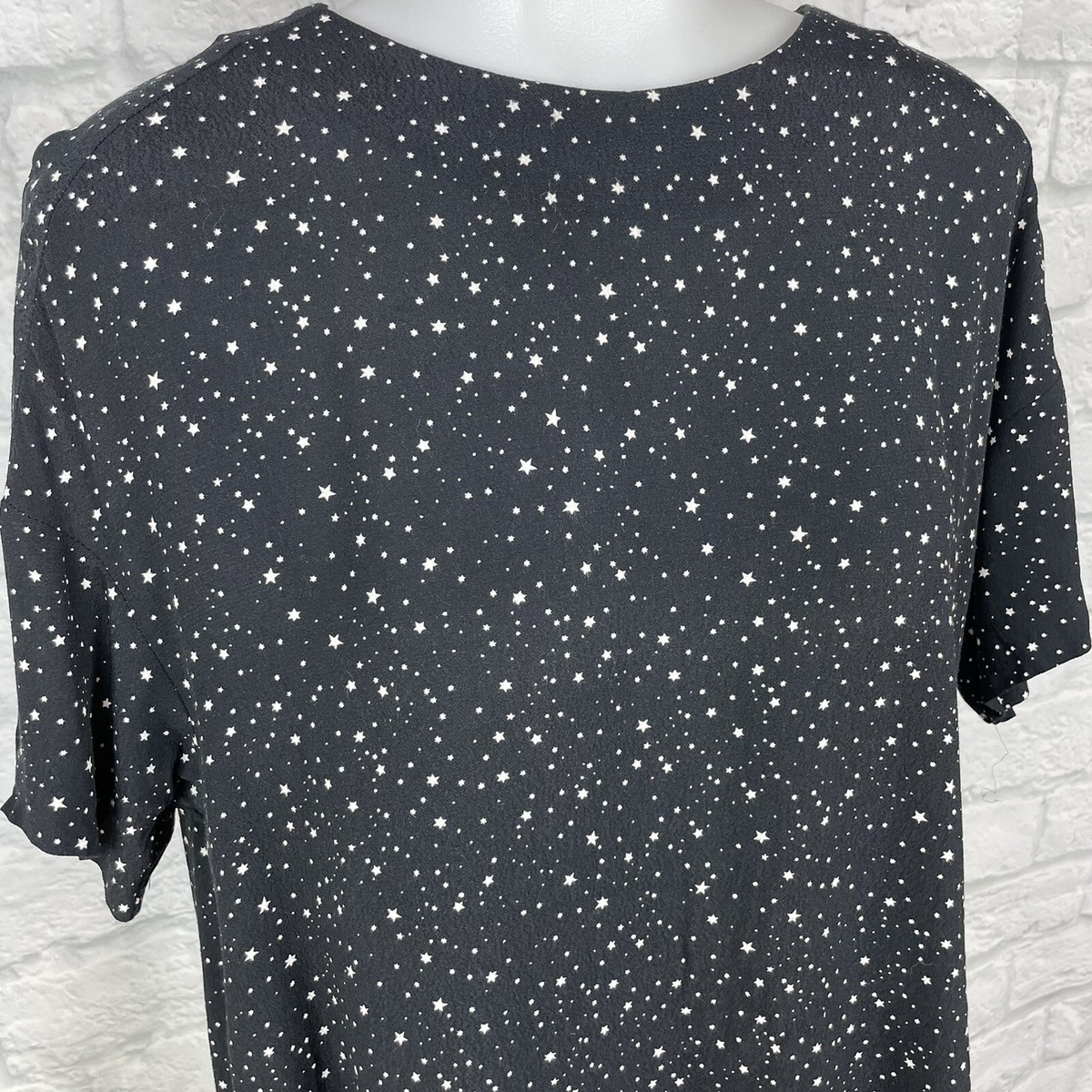売れ筋商品|||イチ Tシャツ レディース トップス IHMALUI - Blouse - black H&M Women's Size 8 Top Black White Stars Short Sleeve Blouse