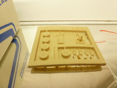 Véhicules miniatures Provence Moulage en résine 1:43