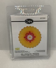 Sizzix Die Card Scallop Circle Insert 657996 Sizzlits Card Making Scrapbooking