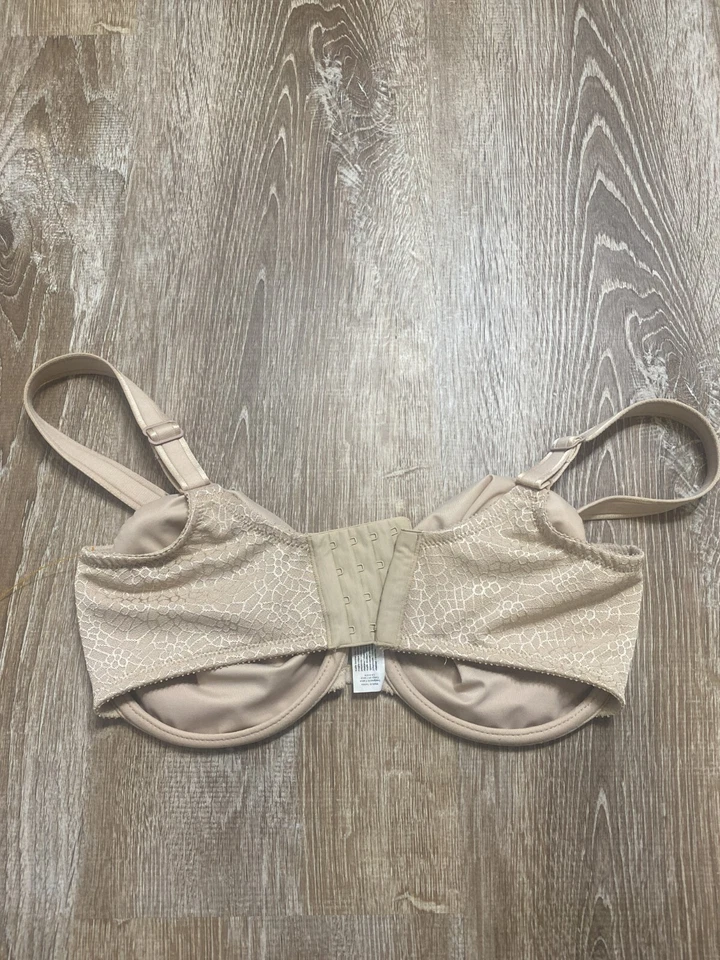 Chantelle Bra 32DDDD 94235 C Magnifique Nouveau Beige Tan Minimizer Underwire - Image 2 of 3