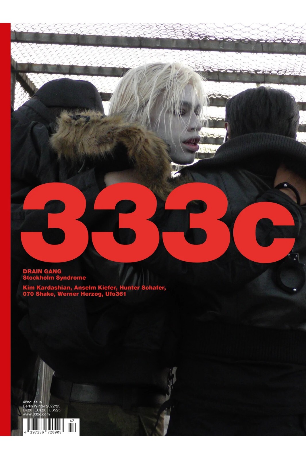 032c Issue #42 Winter 2022/2023 Drain Gang Cover (333c) (Condition: M-)