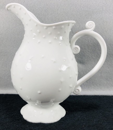 I. Godinger & Co Hobnail & Stars White PITCHER 7" Porcelain Vintage - Retired - Picture 3 of 6