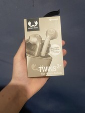 FRESH AND REBEL WIRELESS EARBUDS / FRESH OUT THE BOX / FULL CHARGE