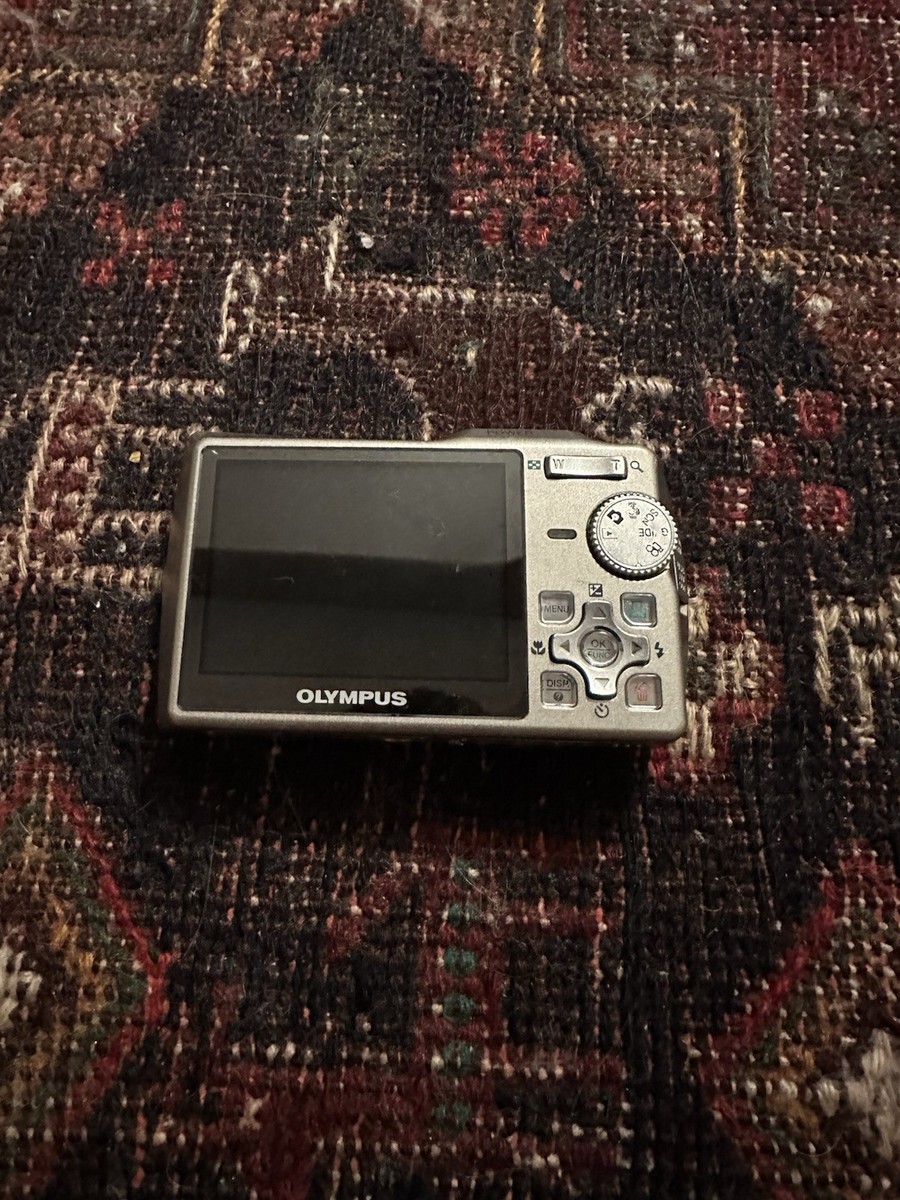 動作品】E-30 OLYMPUS μ 710 Olympus E-30 - Camera-wiki.org - The