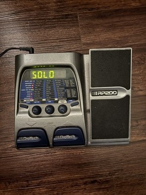 DigiTech RP200 Digital Multi-Effects Processor Pedal with AC Adapter, Working!