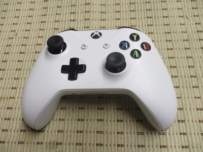 Original Microsoft Xbox ONE Controller - Weiss - #Gut Lesen#!