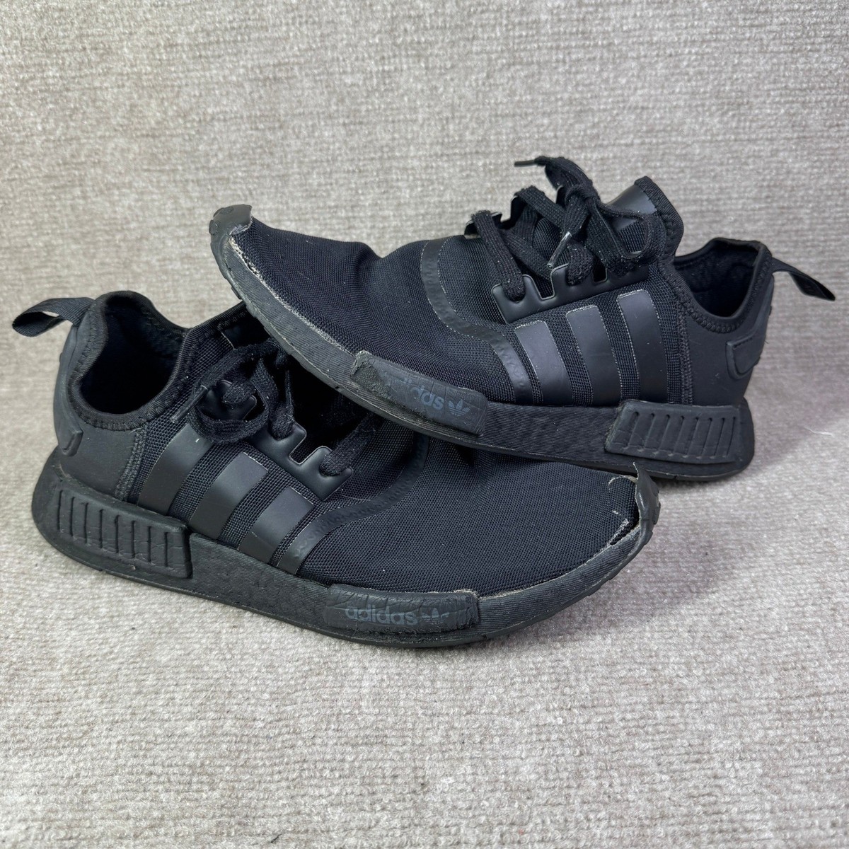 adidas gazelle silver green womens adidas NMD Primeblue Mens Lifestyle Shoe Black White GZ9258 – Shoe Palace main image 1