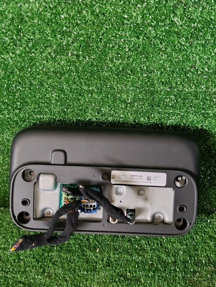 Autoradio Stereo Fiat Panda CarPlay  ORIGINALE Hybrid 2024 SENZA CODICE - Immagine 2 di 4