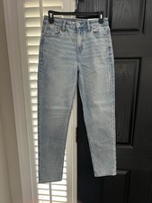 American Eagle Mom Jeans Strigid Size 4 27W Long High Rise - NWT